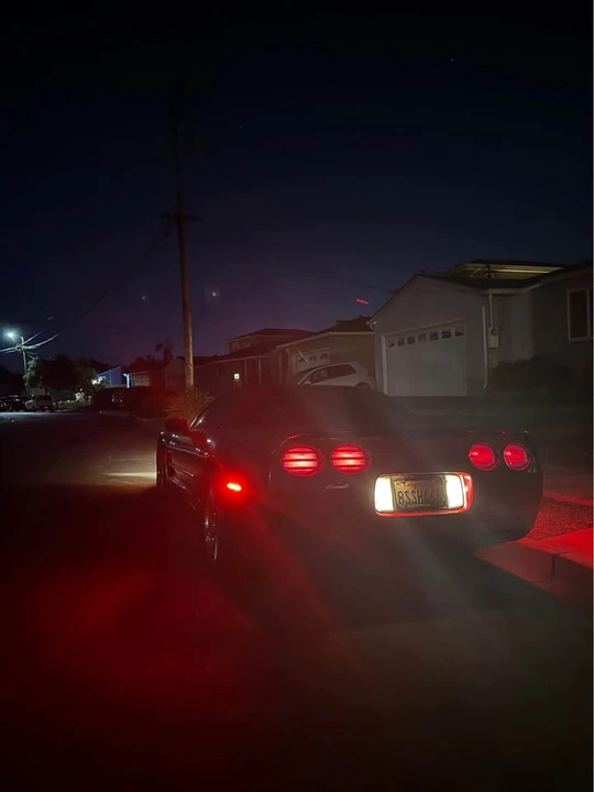 2000 Chevrolet Corvette C5 - Image 2 of 10