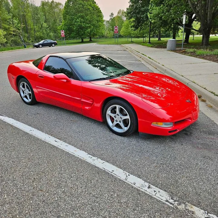 2000 Chevrolet Corvette C5 - Image 1 of 5