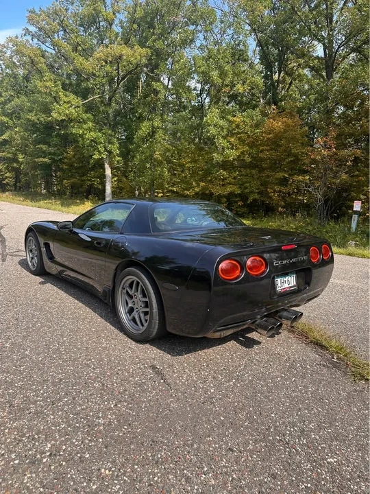 2000 Chevrolet Corvette C5 - Image 5 of 19