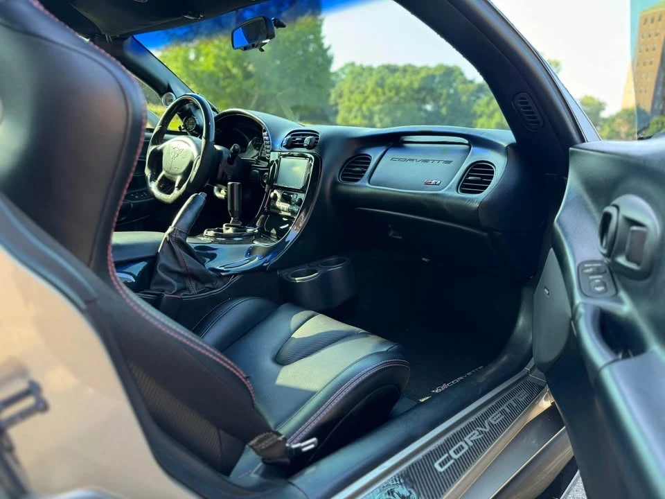 2000 Chevrolet Corvette C5 - Image 11 of 13