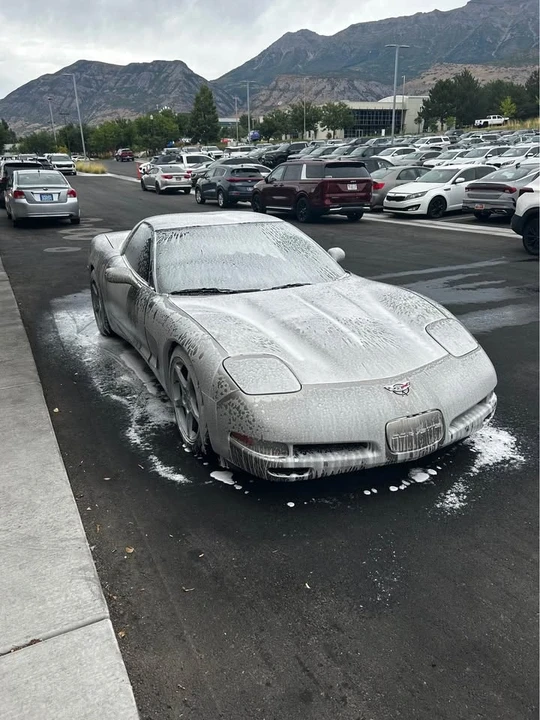 2000 Chevrolet Corvette C5 - Image 5 of 11