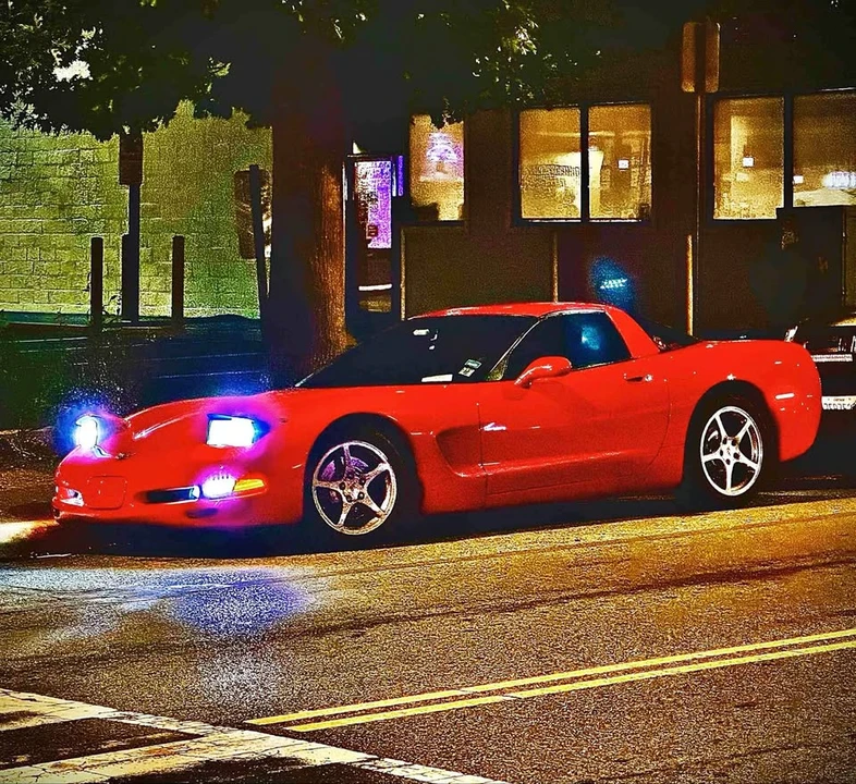 2000 Chevrolet Corvette C5 - Image 1 of 17