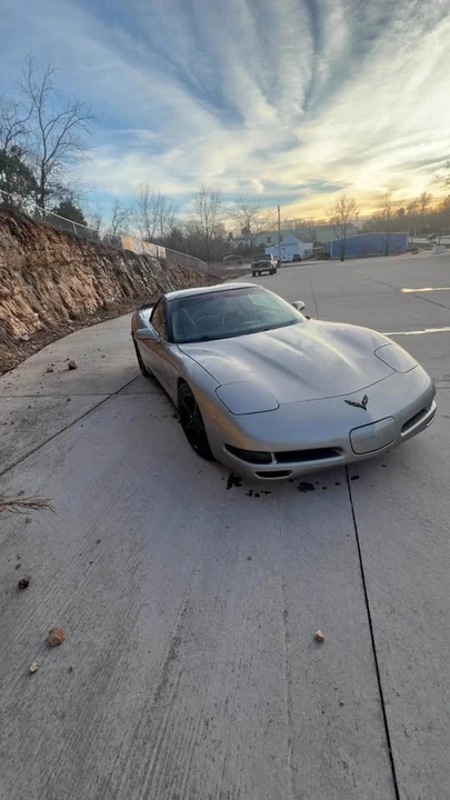 2000 Chevrolet Corvette C5 - Image 1 of 6