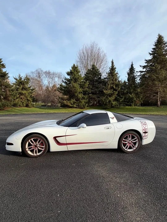 2000 Chevrolet Corvette C5 - Image 5 of 14