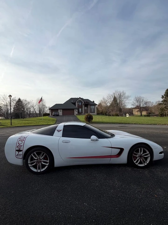 2000 Chevrolet Corvette C5 - Image 4 of 14