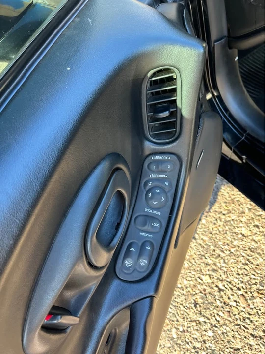 2000 Chevrolet Corvette C5 - Image 7 of 12