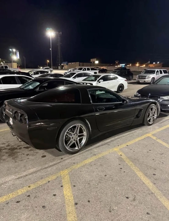 2000 Chevrolet Corvette C5 - Image 2 of 10