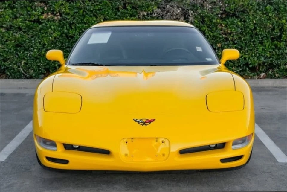 2000 Chevrolet Corvette C5 - Image 2 of 16