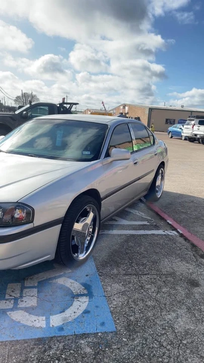 2000 Chevrolet Impala 8th Gen - Image 7 of 11