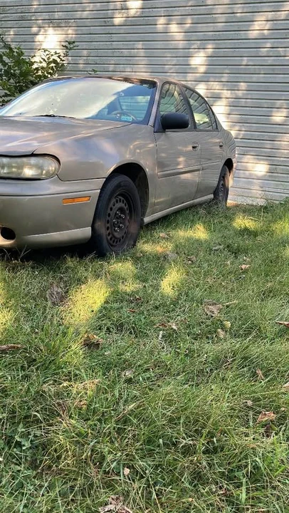 2000 Chevrolet Malibu - Image 4 of 12