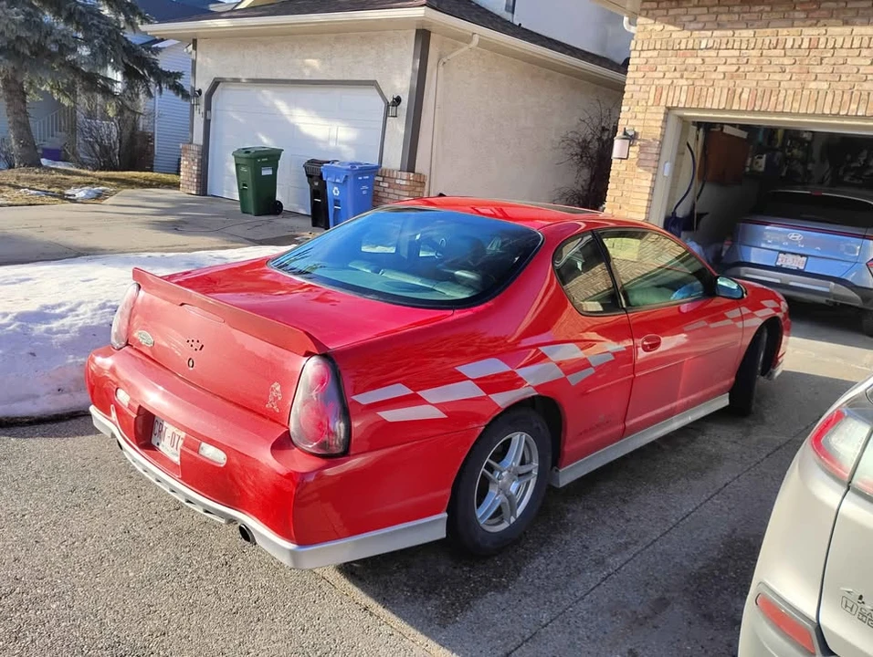 2000 Chevrolet Monte Carlo 6th Gen - Image 4 of 8