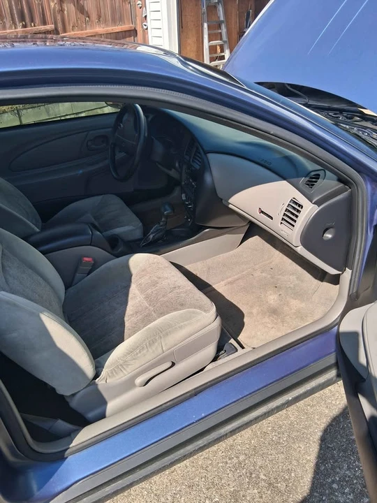 2000 Chevrolet Monte Carlo 6th Gen - Image 13 of 14