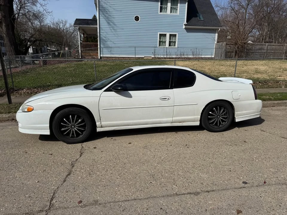 2000 Chevrolet Monte Carlo 6th Gen - Image 9 of 11