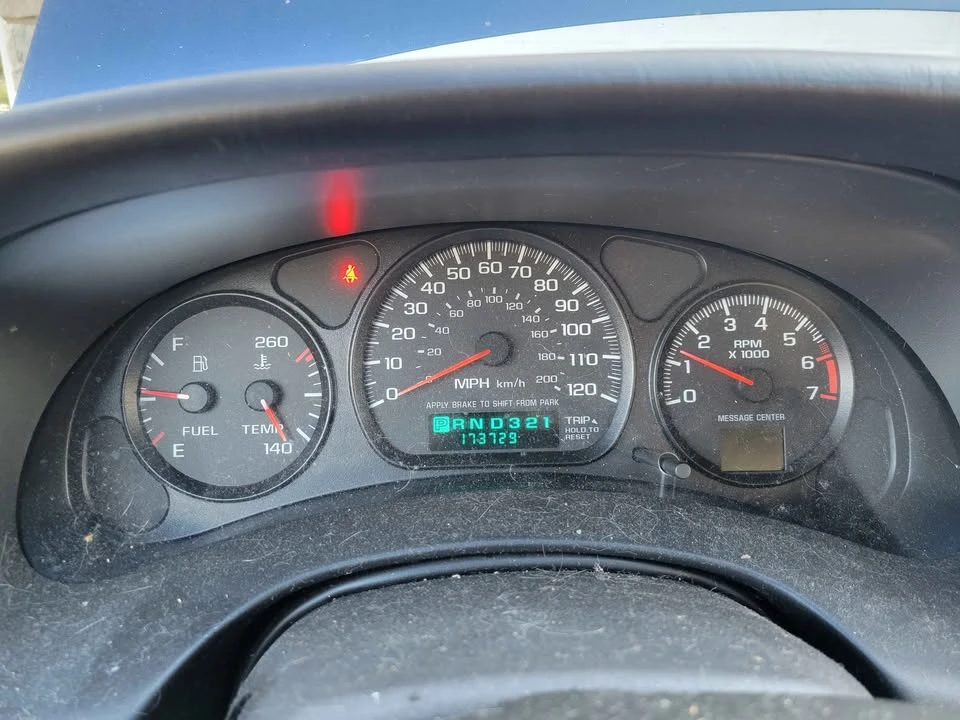 2000 Chevrolet Monte Carlo 6th Gen - Image 16 of 17