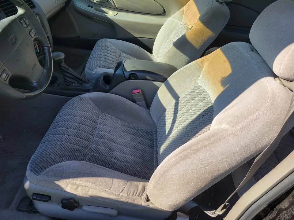 2000 Chevrolet Monte Carlo 6th Gen - Image 5 of 17