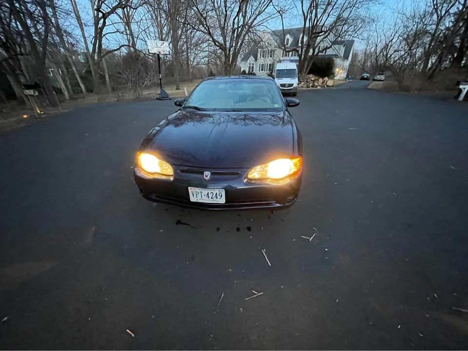 2000 Chevrolet Monte Carlo 6th Gen - Image 5 of 9