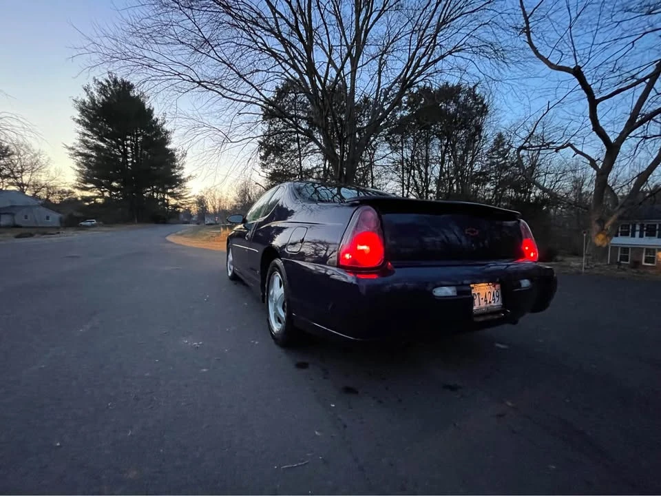 2000 Chevrolet Monte Carlo 6th Gen - Image 2 of 9