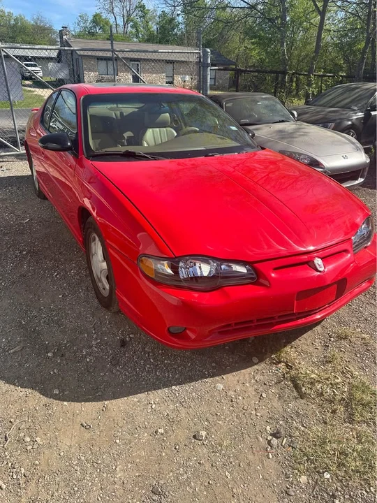 2000 Chevrolet Monte Carlo 6th Gen - Image 2 of 10