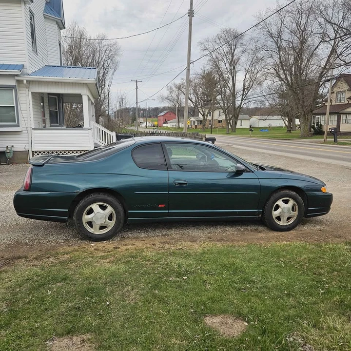 2000 Chevrolet Monte Carlo 6th Gen - Image 2 of 7