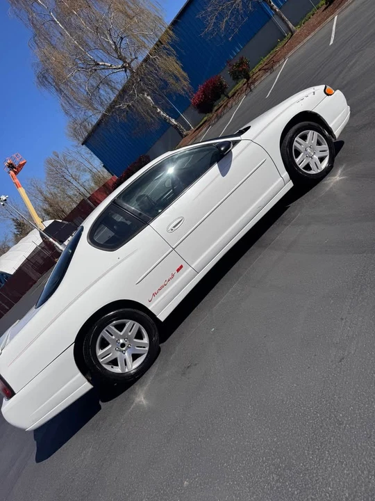 2000 Chevrolet Monte Carlo 6th Gen - Image 4 of 11