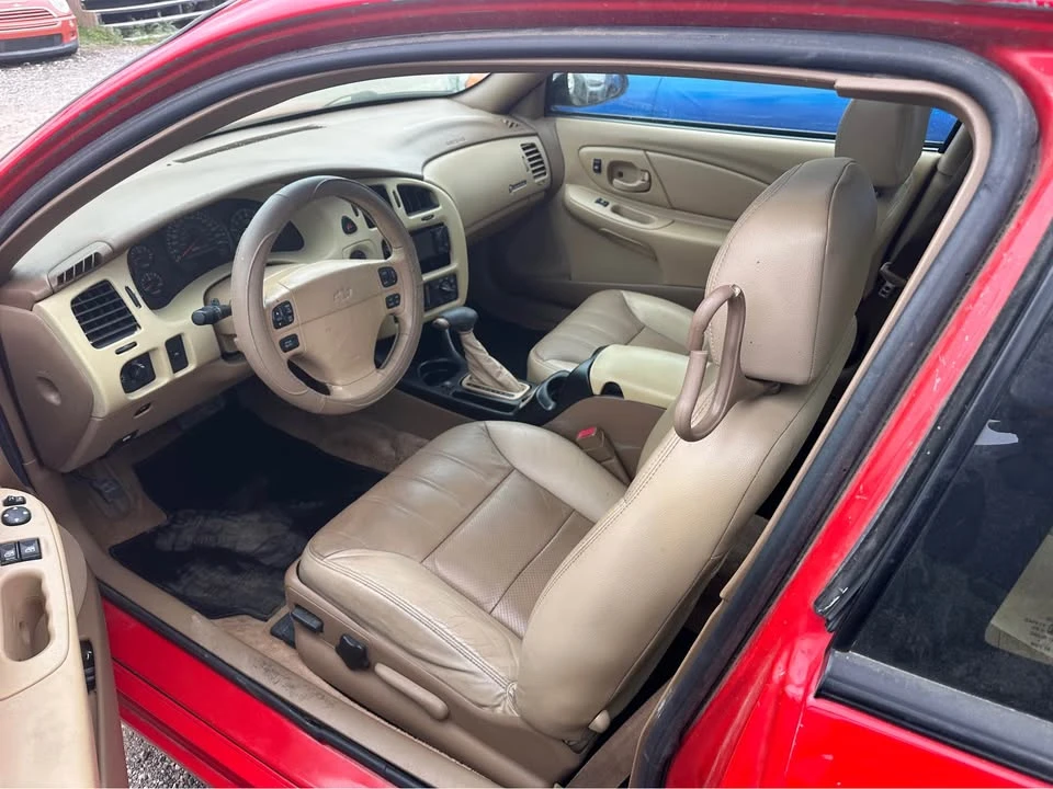 2000 Chevrolet Monte Carlo 6th Gen - Image 10 of 11