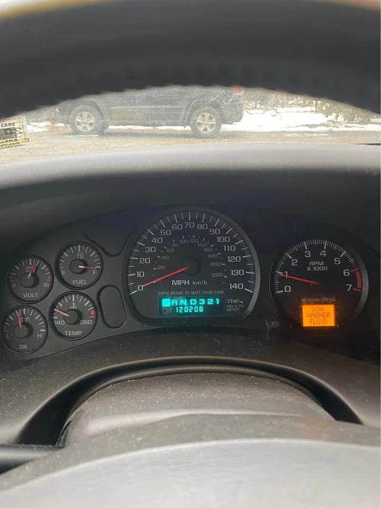 2000 Chevrolet Monte Carlo 6th Gen - Image 11 of 20