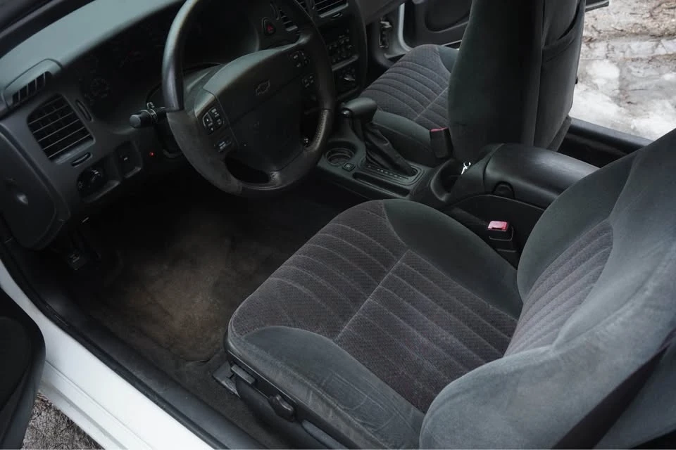 2000 Chevrolet Monte Carlo 6th Gen - Image 7 of 20
