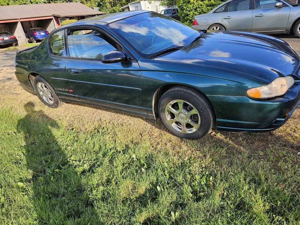 2000 Chevrolet Monte Carlo 6th Gen - Image 2 of 7