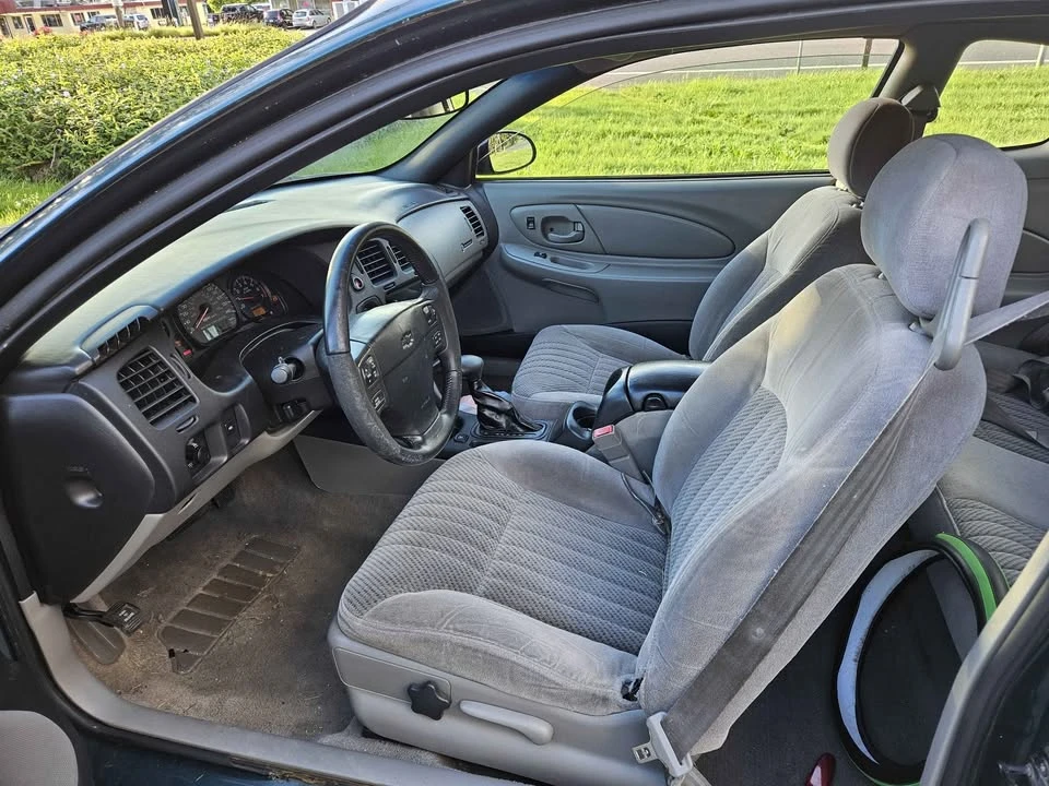 2000 Chevrolet Monte Carlo 6th Gen - Image 5 of 7
