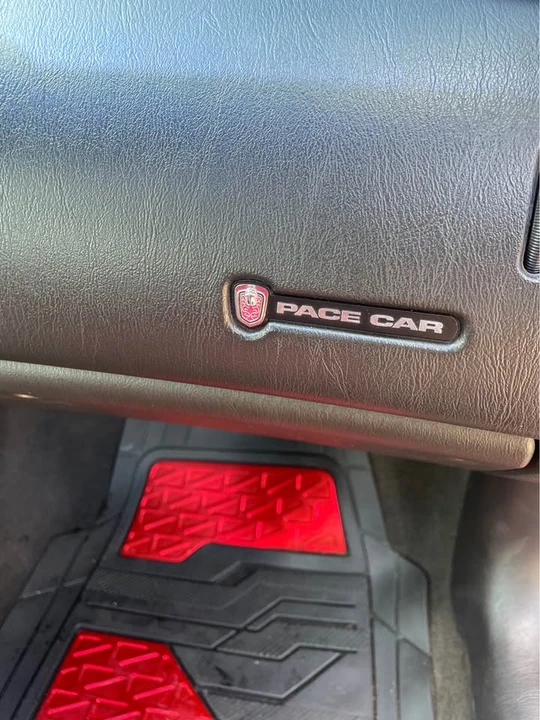 2000 Chevrolet Monte Carlo 6th Gen - Image 4 of 10