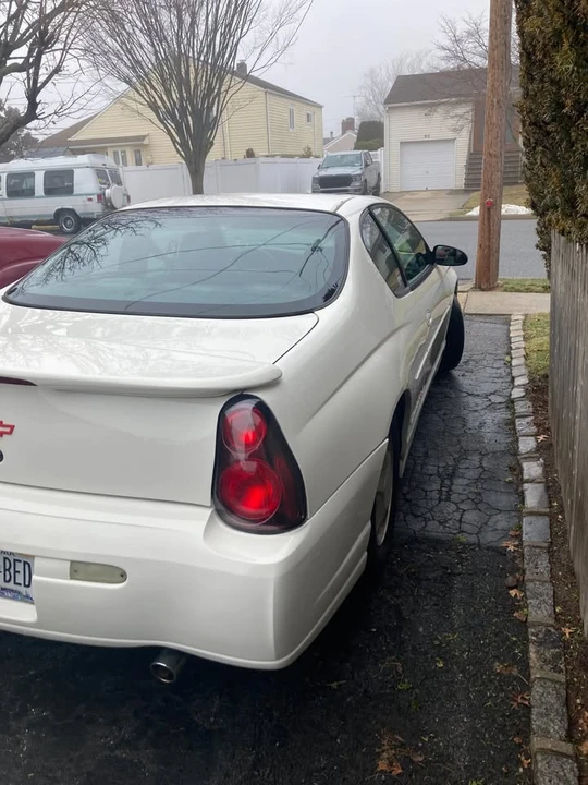 2000 Chevrolet Monte Carlo 6th Gen - Image 2 of 14
