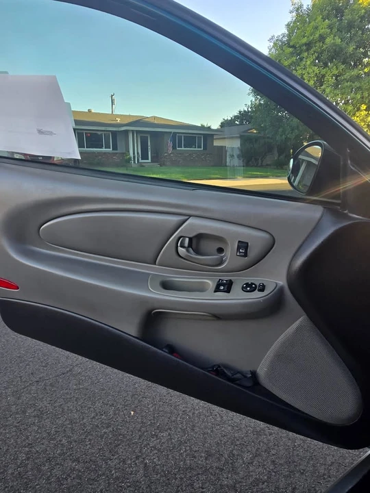 2000 Chevrolet Monte Carlo 6th Gen - Image 18 of 19