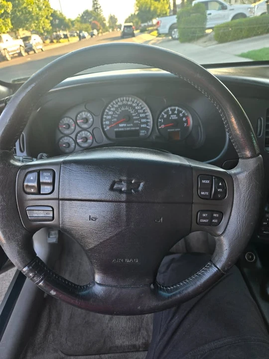 2000 Chevrolet Monte Carlo 6th Gen - Image 12 of 19