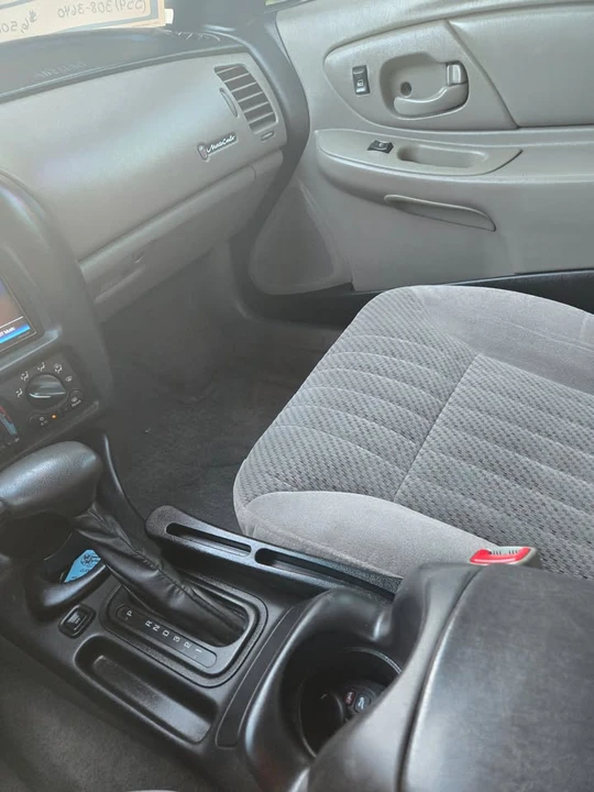 2000 Chevrolet Monte Carlo 6th Gen - Image 15 of 19