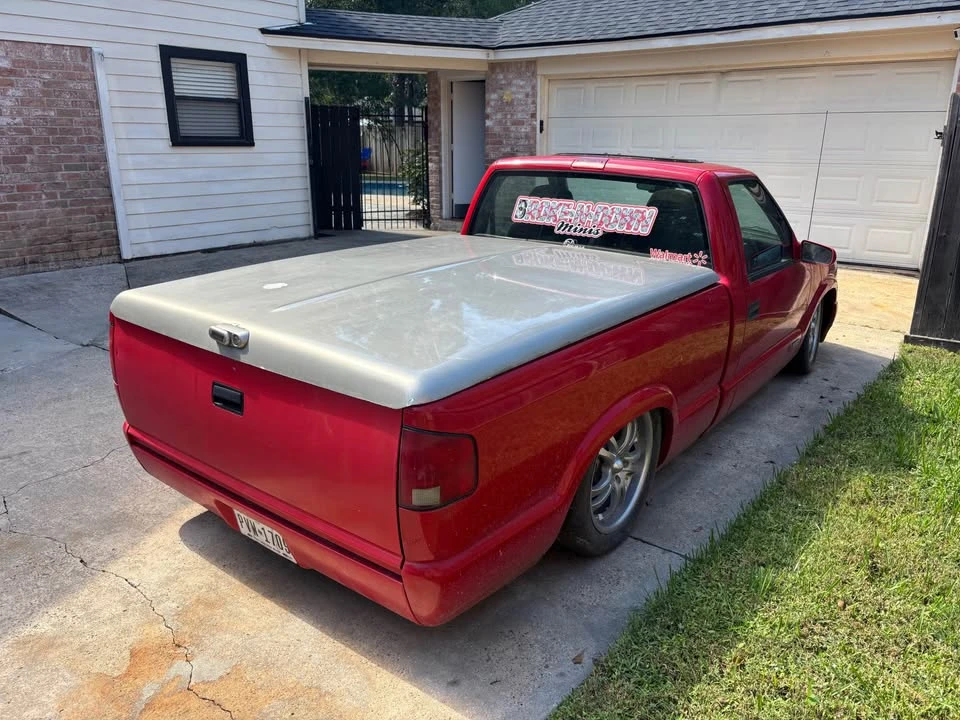 2000 Chevrolet S-10 - Image 3 of 7