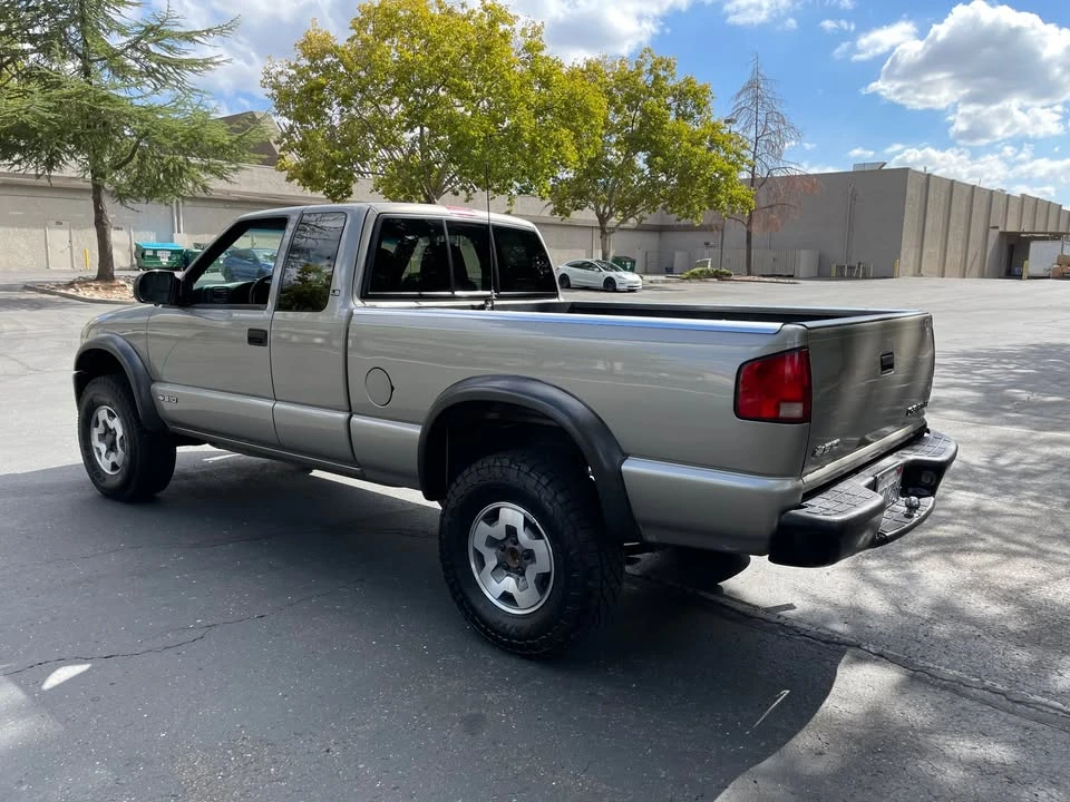 2000 Chevrolet S-10 Blazer 2nd Gen - Image 5 of 20