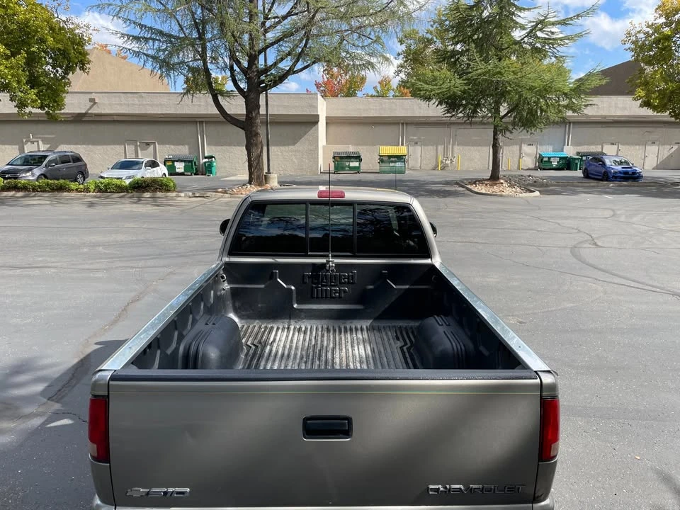 2000 Chevrolet S-10 Blazer 2nd Gen - Image 6 of 20