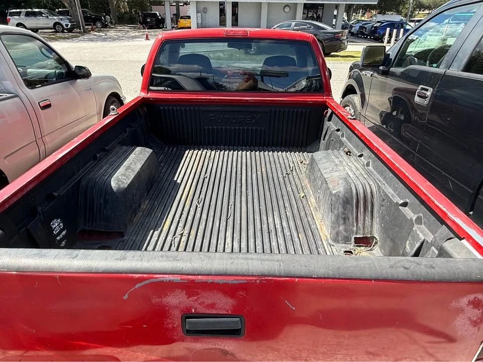 2000 Chevrolet S-10 - Image 6 of 14