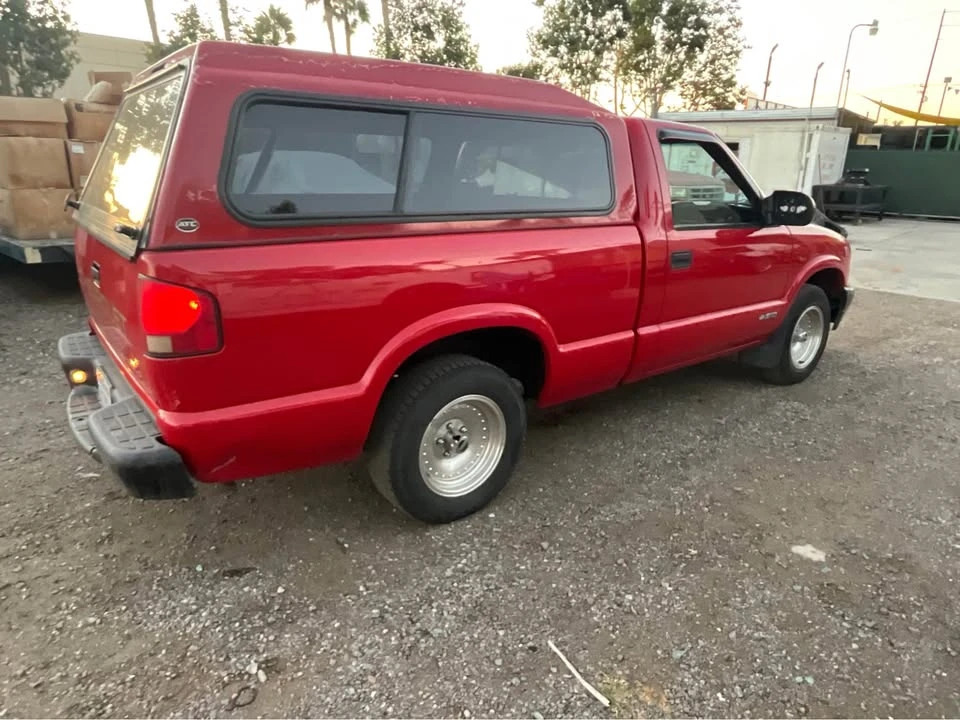2000 Chevrolet S-10 - Image 7 of 20