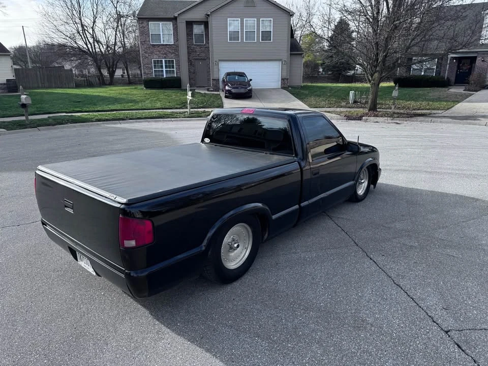 2000 Chevrolet S-10 - Image 6 of 11