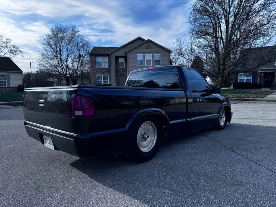 2000 Chevrolet S-10 - Image 5 of 11