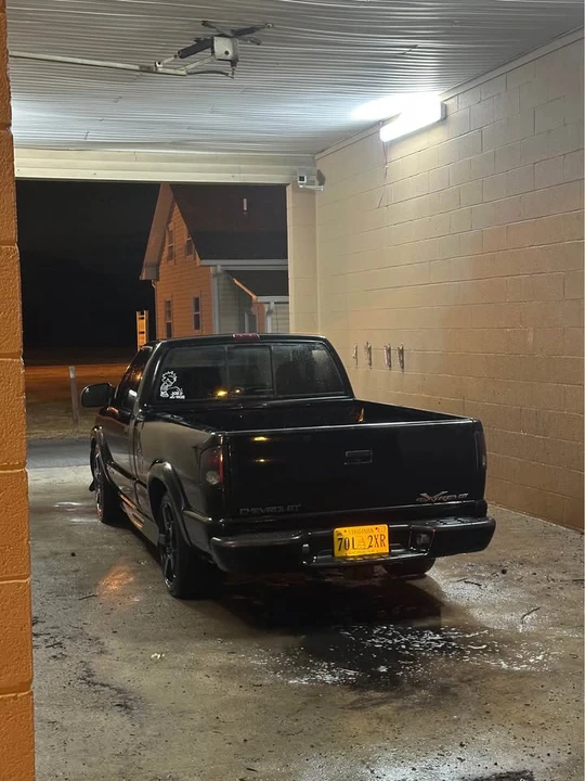 2000 Chevrolet S-10 - Image 6 of 7
