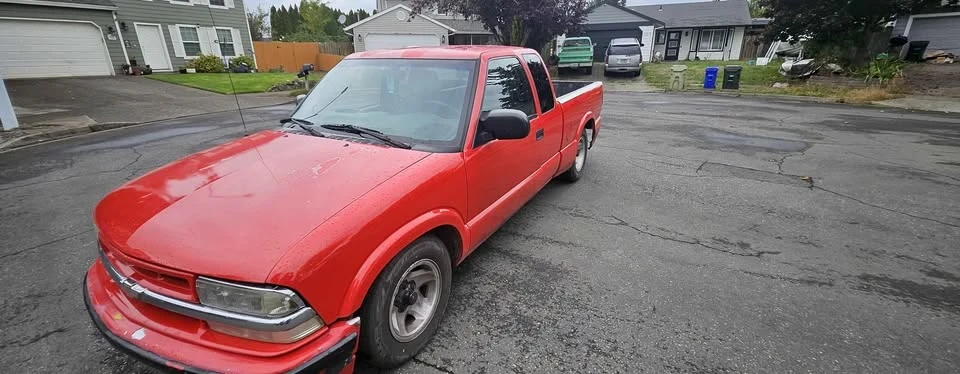 2000 Chevrolet S-10 - Image 4 of 9