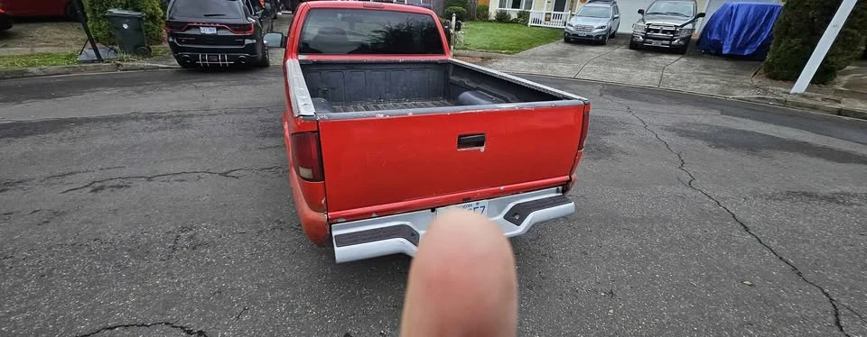 2000 Chevrolet S-10 - Image 6 of 9