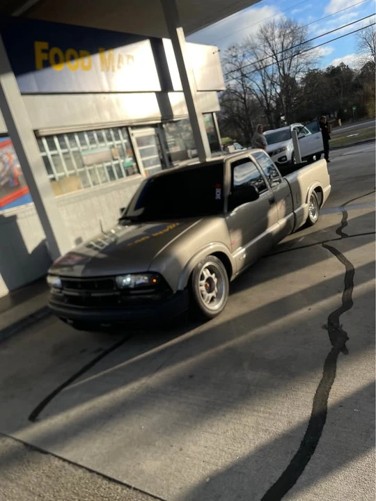 2000 Chevrolet S-10 - Image 7 of 8
