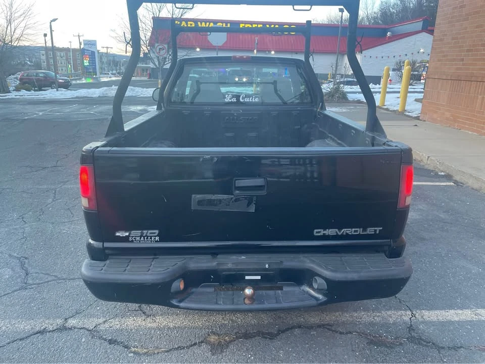 2000 Chevrolet S-10 - Image 4 of 15