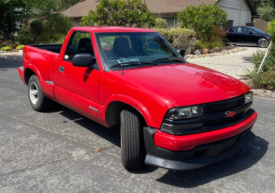 2000 Chevrolet S-10 - Image 3 of 20