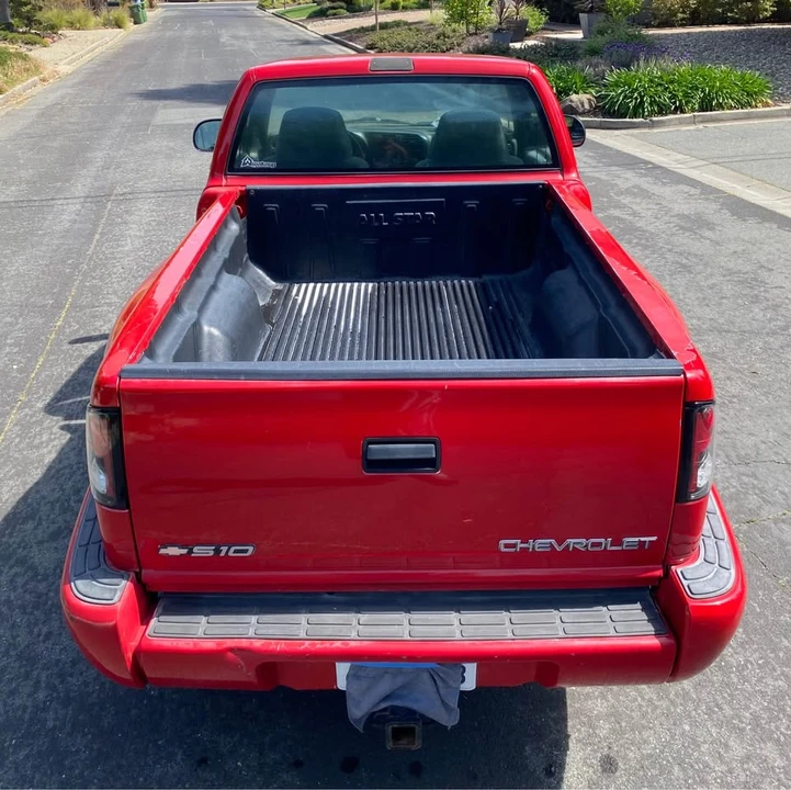2000 Chevrolet S-10 - Image 4 of 20