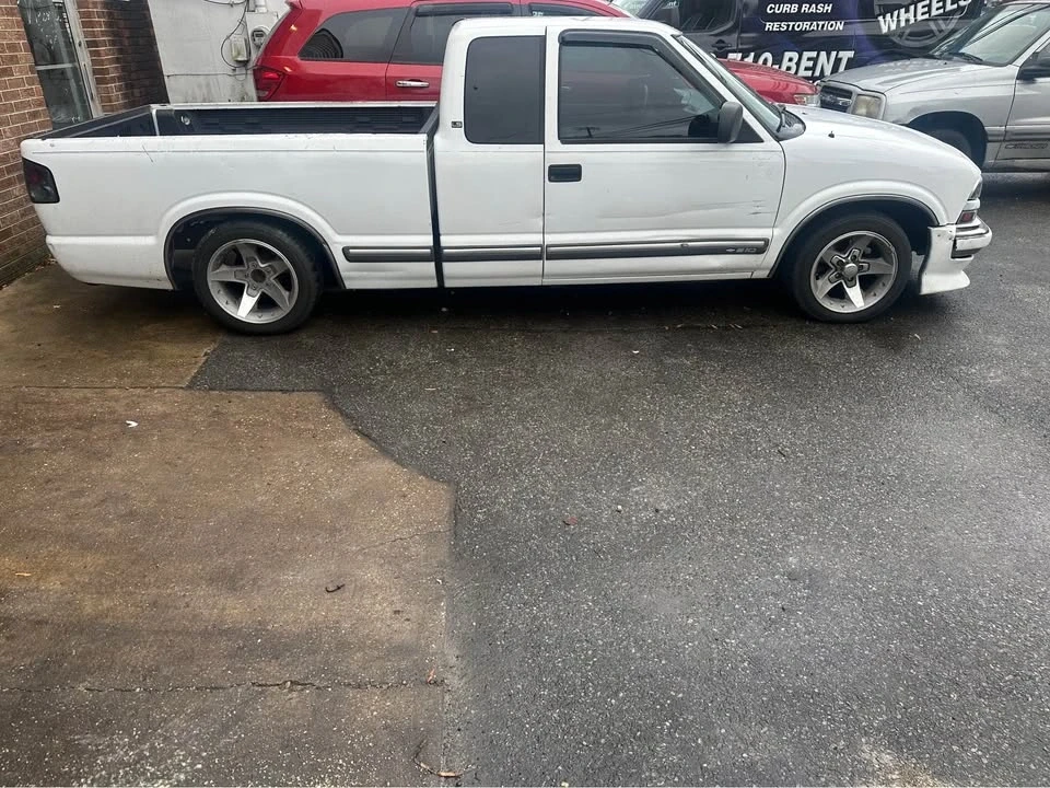 2000 Chevrolet S-10 - Image 3 of 6