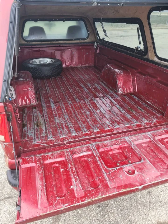 2000 Chevrolet S-10 - Image 12 of 13